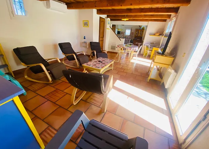 Location Climatisee, Piscine, Animaux Acceptes, Jardin Cloture, Parking, Provence , Wifi