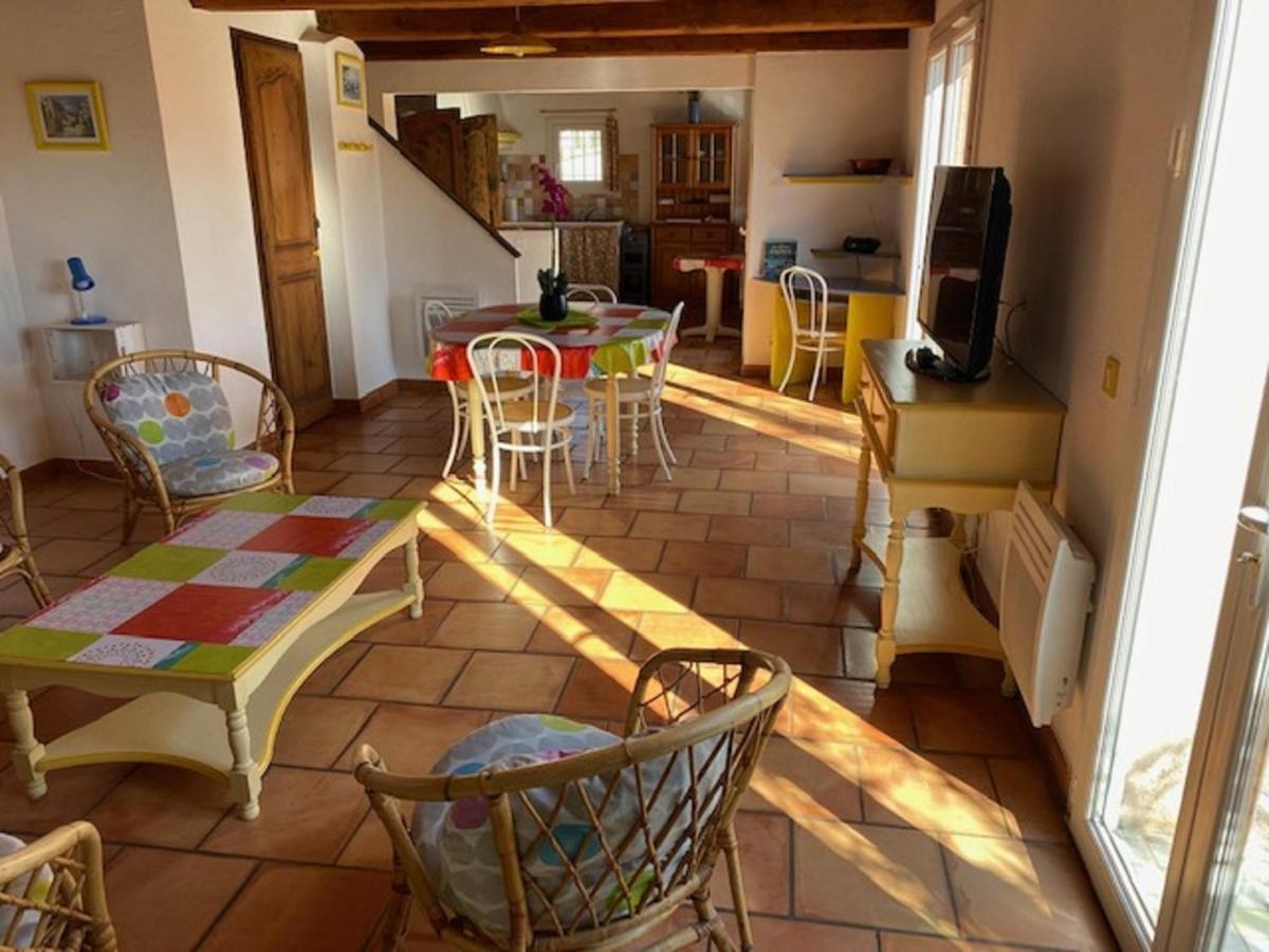 Location Climatisee, Piscine, Animaux Acceptes, Jardin Cloture, Parking, Provence , Wifi *