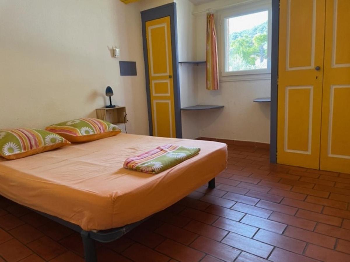 Location Climatisee, Piscine, Animaux Acceptes, Jardin Cloture, Parking, Provence , Wifi *